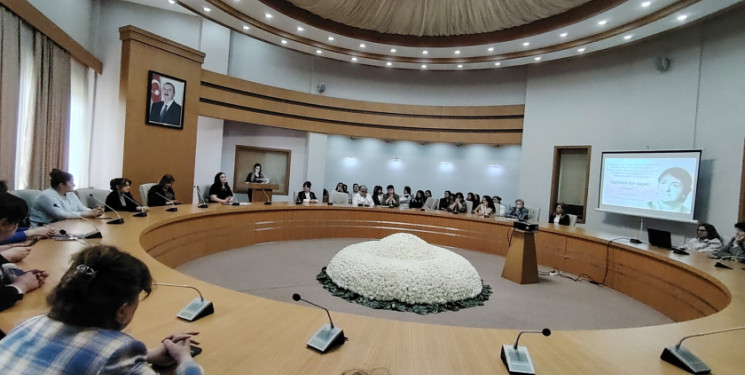 Zərifə Əliyeva yorulmaz fəaliyyəti ilə insanlara daim nur bəxş edib, gözlərə işıq verib